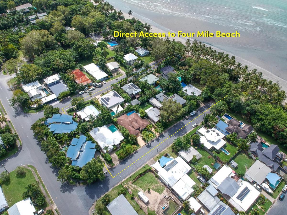 Dreamcatcher Beach-Side Apartments Port Douglas Exterior photo